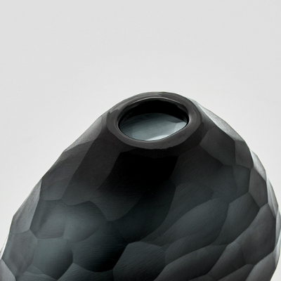 Calypso Vase Smoke