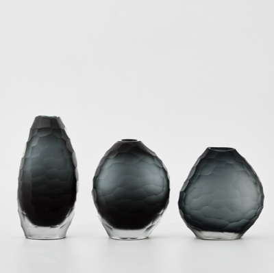 Calypso Vase Smoke