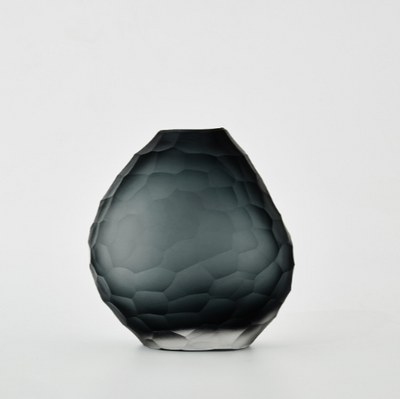 Calypso Vase Smoke